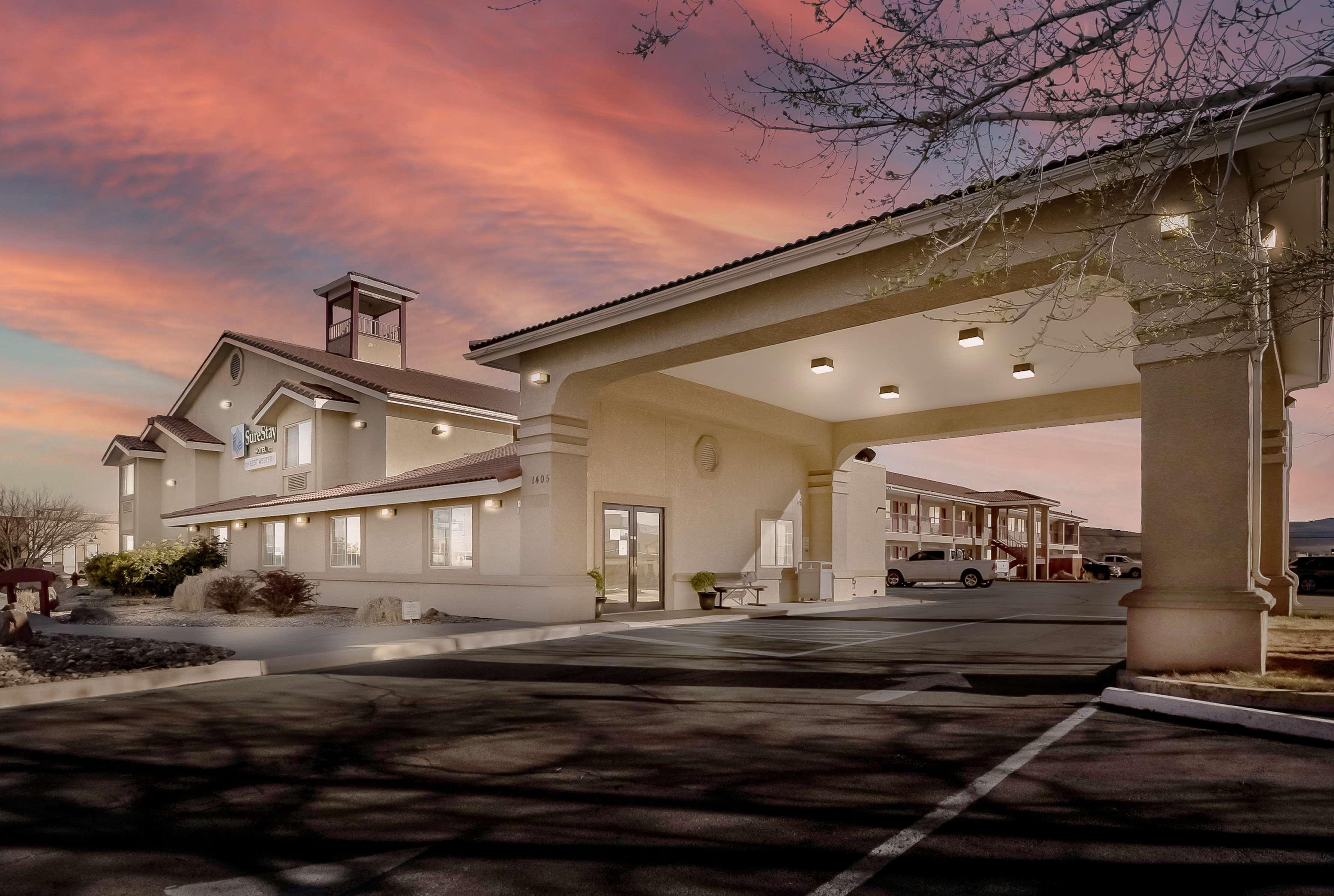 Surestay Hotel By Best Western Fernley Exterior photo