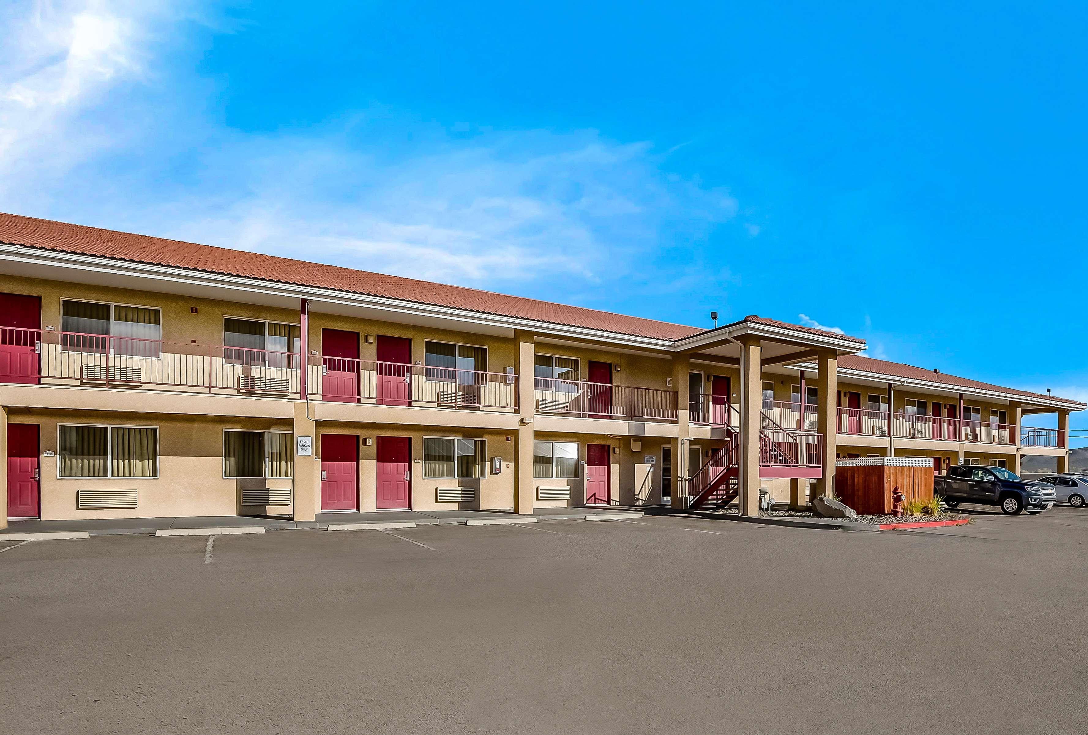 Surestay Hotel By Best Western Fernley Exterior photo